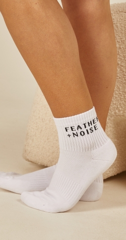Essential Ankle Socks - White