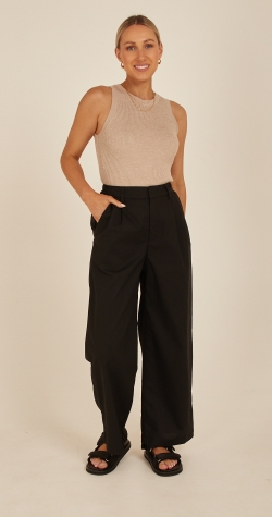 Carrie Linen Blend Cropped Pant - Black