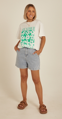 Meadow Graphic Tee - White & Green