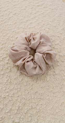 Hadley Scrunchie - Natural Linen